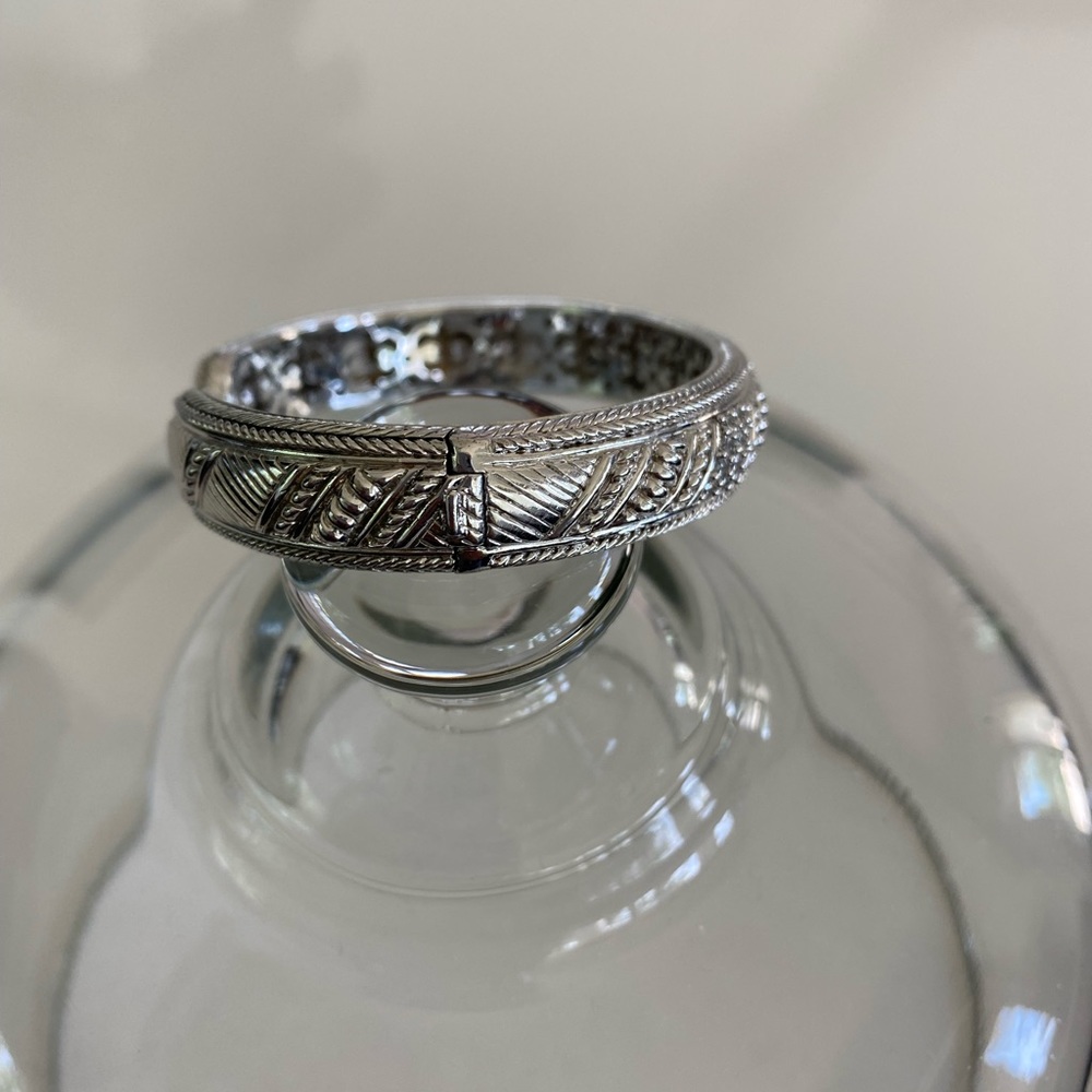 Judith Ripka Classic Hinged Cuff Bracelet in Sterling Silver - Picture 3 of 10